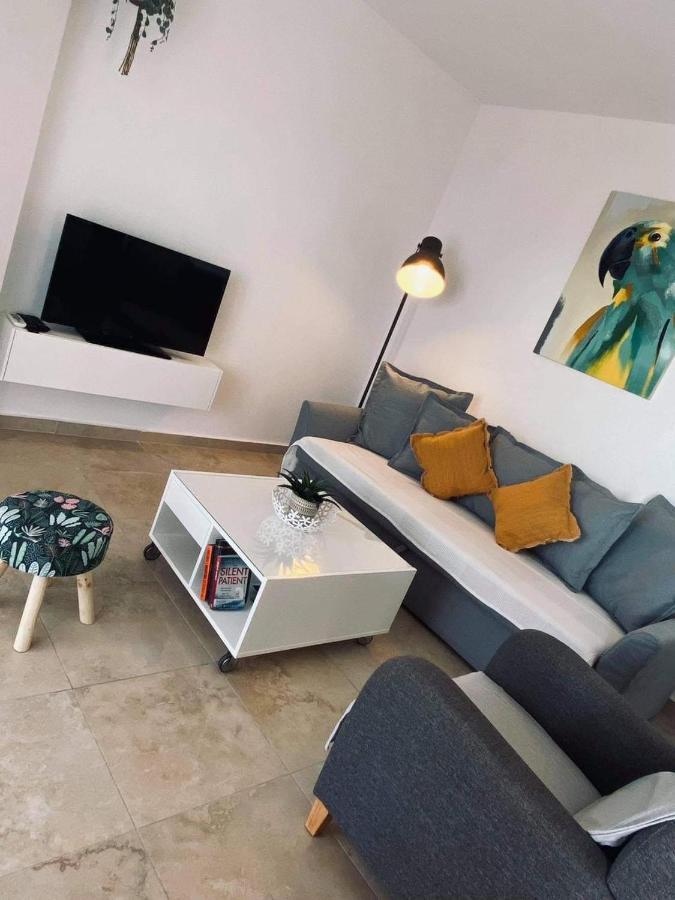 Arbutus - Relaxing Apartment With Fantastic Views Γεωργιούπολη Εξωτερικό φωτογραφία
