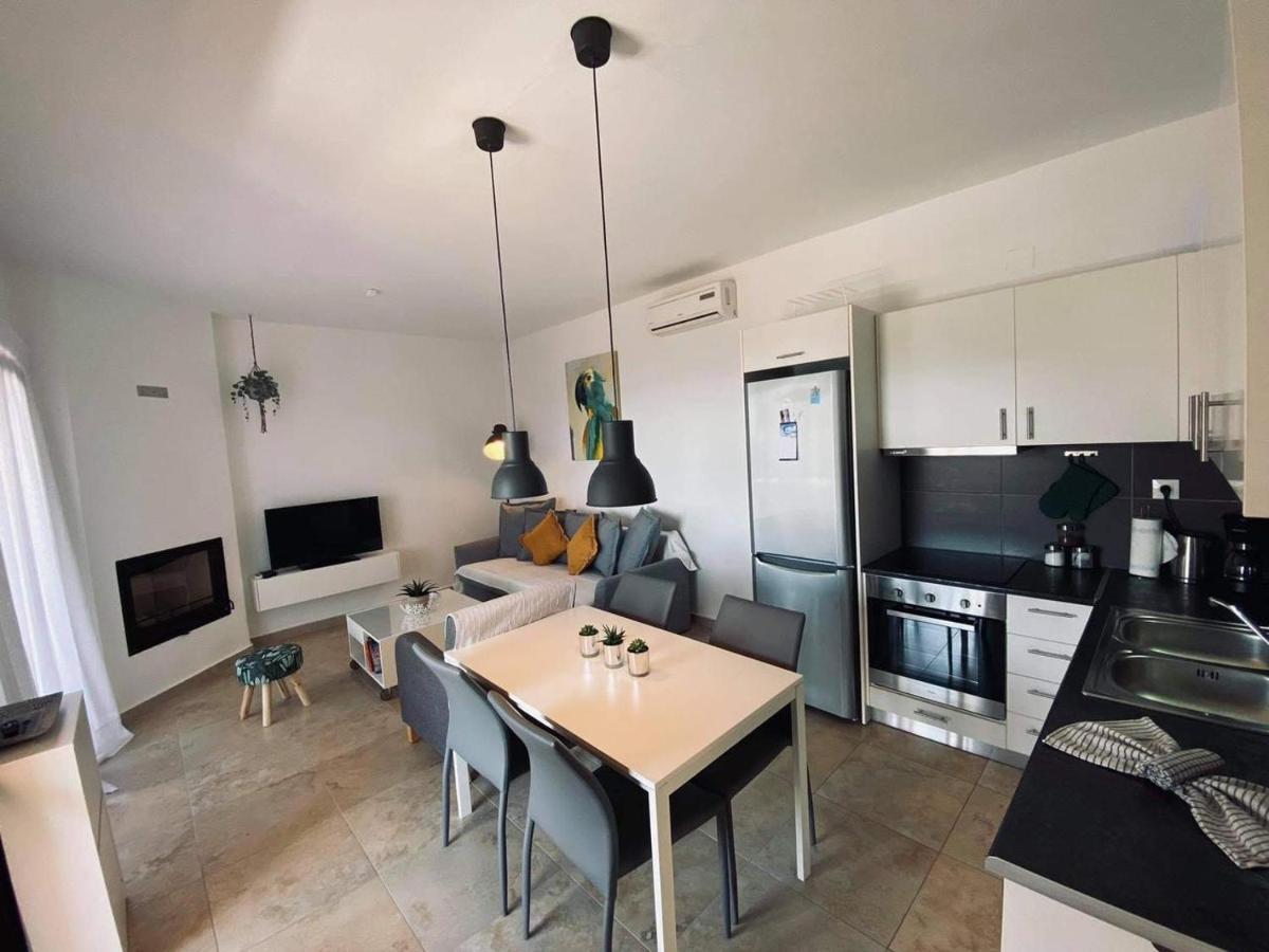 Arbutus - Relaxing Apartment With Fantastic Views Γεωργιούπολη Εξωτερικό φωτογραφία