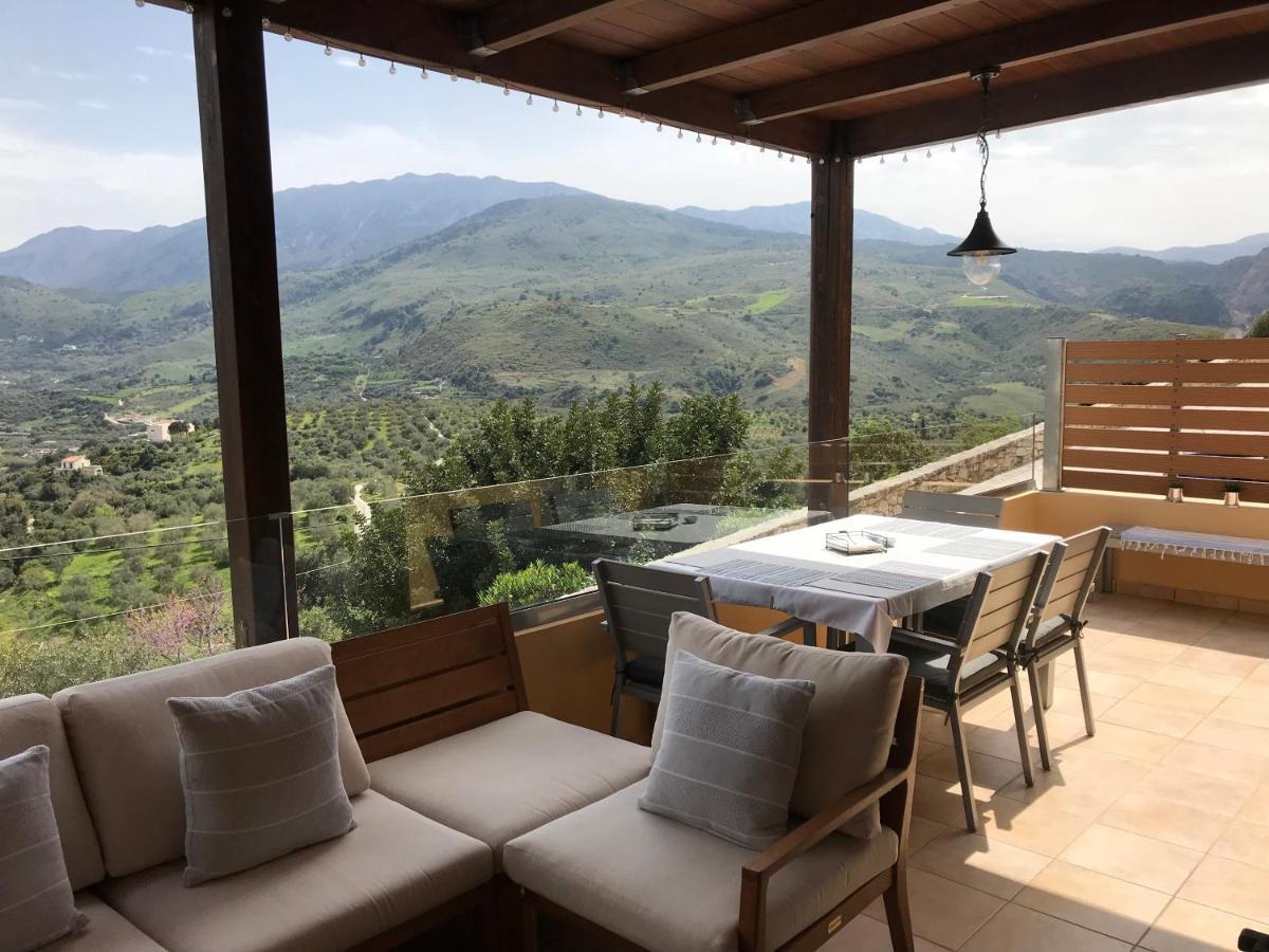 Arbutus - Relaxing Apartment With Fantastic Views Γεωργιούπολη Εξωτερικό φωτογραφία