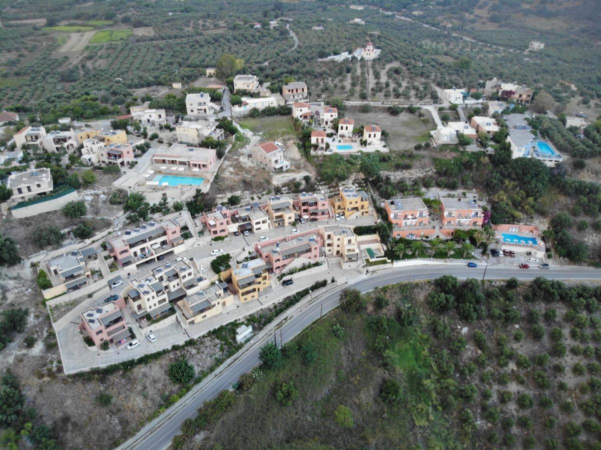 Arbutus - Relaxing Apartment With Fantastic Views Γεωργιούπολη Εξωτερικό φωτογραφία
