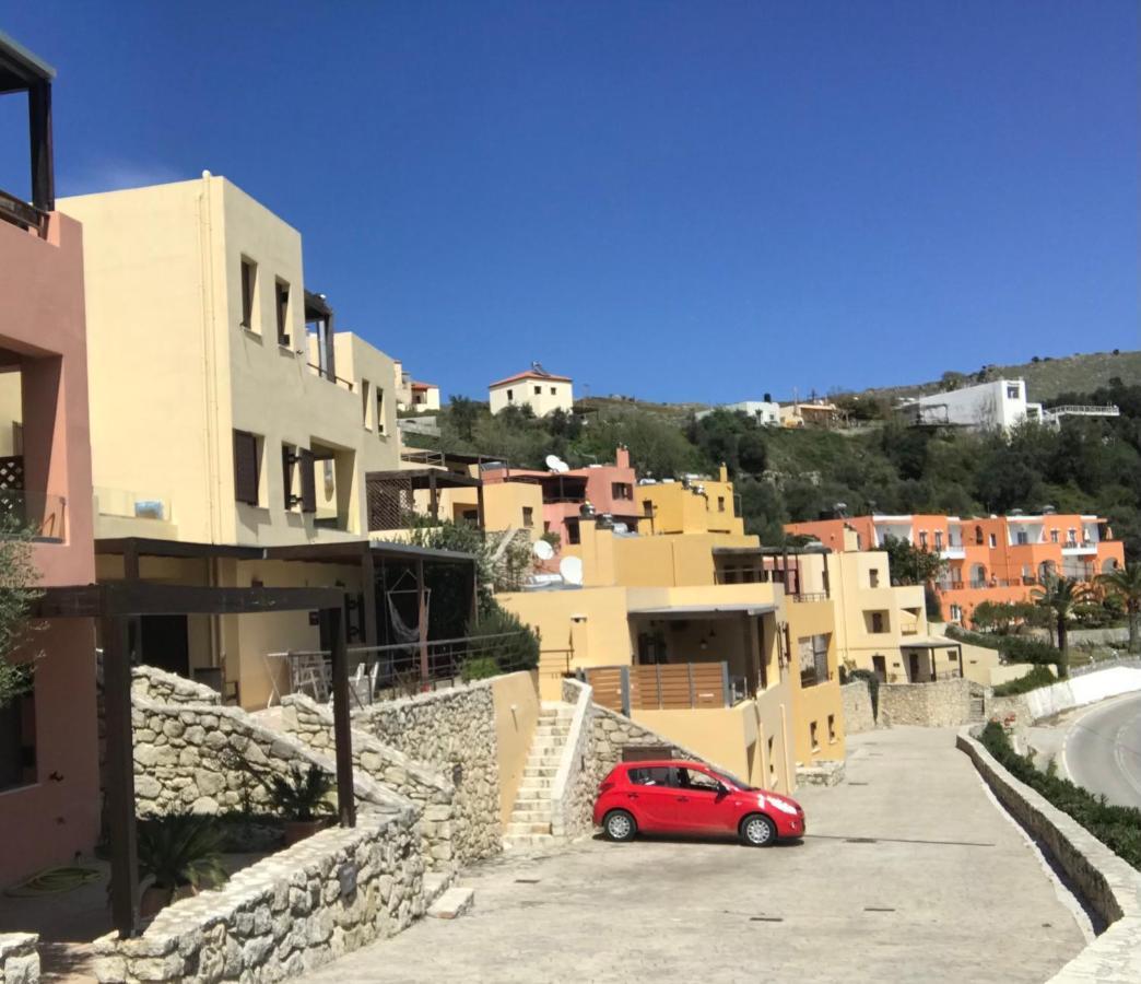 Arbutus - Relaxing Apartment With Fantastic Views Γεωργιούπολη Εξωτερικό φωτογραφία